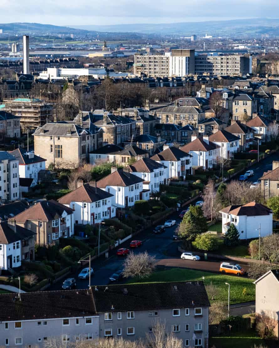 Área de Kelvinside en el West End de Glasgow vista desde Wyndford Apartments.