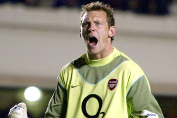 El ex portero del Arsenal sale de su retiro a los 40 años para jugar SEVENTH TIER