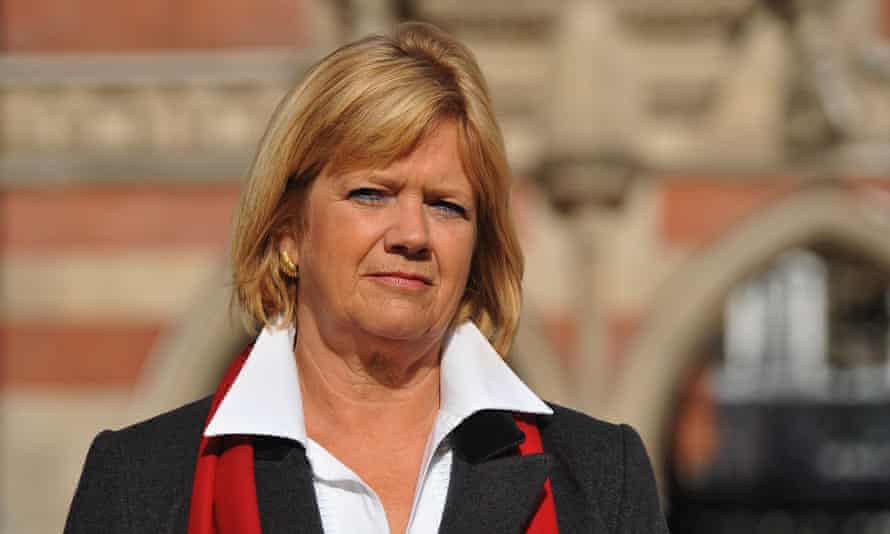 La ex jueza Lady Hallett, presidenta de la investigación, llevará a cabo una consulta de cuatro semanas sobre el borrador de los términos de referencia.