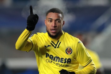 Man Utd y Liverpool impulsan ya que Danjuma tiene una cláusula de liberación de £ 45 millones ESTE VERANO