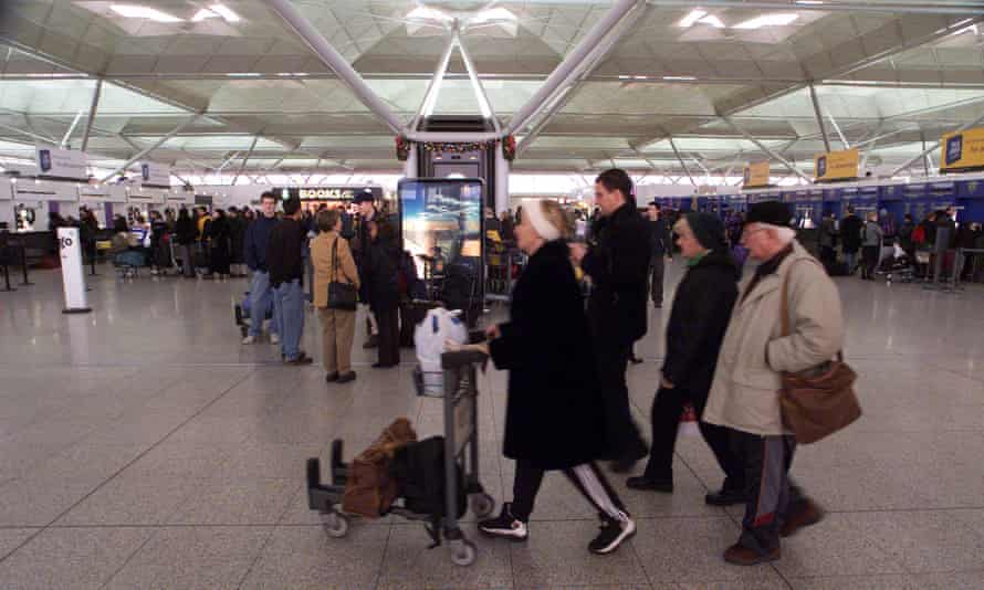 Tomas del interior del aeropuerto de Stansted