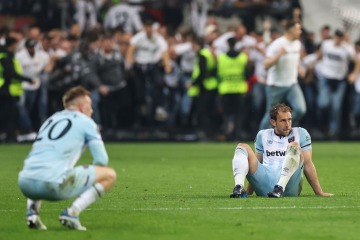 El despido de Cresswell y Moyes se suma al golpe de Hammers en la Europa League 