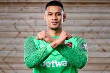 West Ham listo para completar la transferencia de Alphonse Areola en un acuerdo de £ 10.5m con PSG