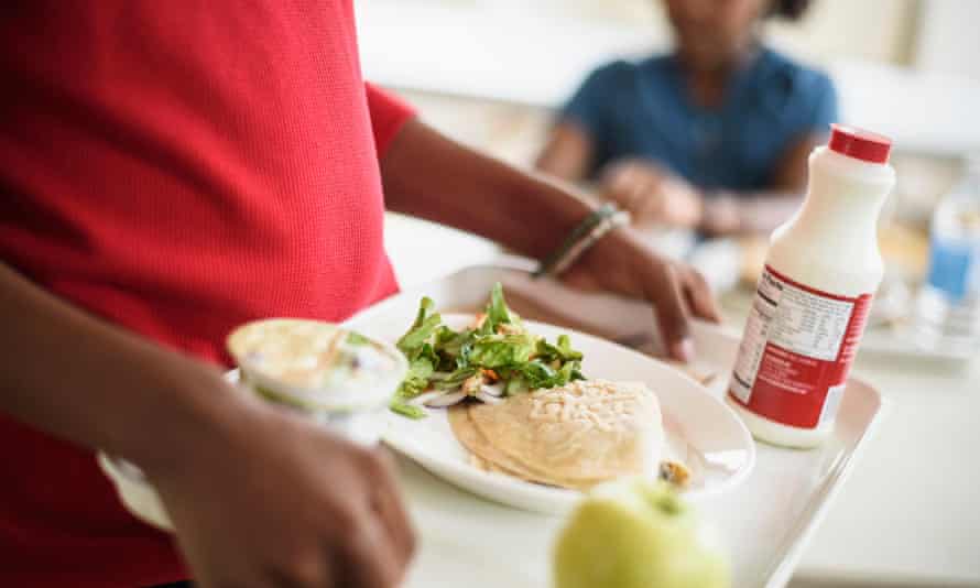 El programa Summer Food Service del USDA ha distribuido un total acumulado de 4.300 millones de comidas solo en los últimos dos veranos.