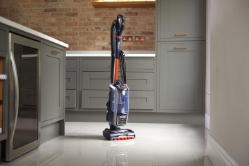 Aspirador Shark NZ801UKT: El modelo vertical para una limpieza profunda