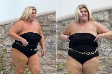 Gemma Collins presume curvas en traje de baño strapless de vacaciones con Rami 