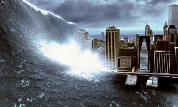Un maremoto golpea Nueva York en la película Deep Impact de 1998 de la directora Mimi Leder, que también involucra a un cometa mortal. 