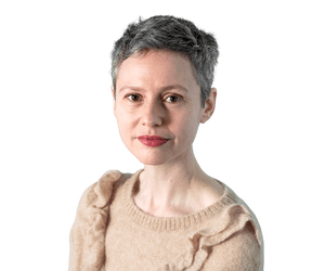 Angélica Chrisafis