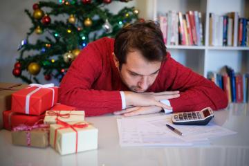 Dinero gratis que puede obtener en Universal Credit esta Navidad que no tiene que devolver