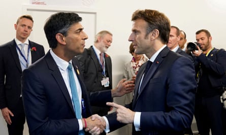 Rishi Sunak con Emmanuel Macron en Cop27.