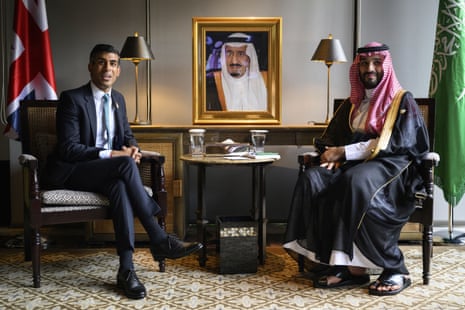 Rishi Sunak se reúne con el príncipe heredero Mohammed bin Salman de Arabia Saudita en la cumbre del G20.