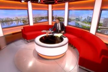 Naga Munchetty desaparece de BBC Breakfast, mientras Charlie Stayt presenta solo