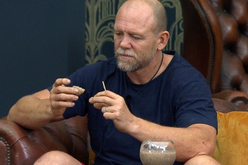 Mike y Jill enfrentan el juicio de Bushtucker de esta noche mientras Boy George critica a sus compañeros de campamento