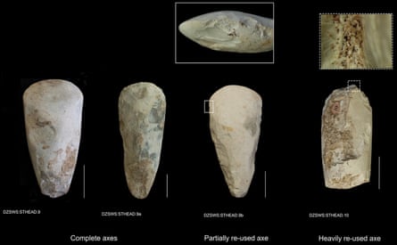 Hachas de pedernal de Upton Lovell en varias etapas de uso