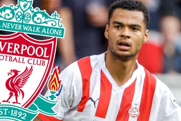 Gakpo es el responsable de llenar las botas de Mane en el Liverpool