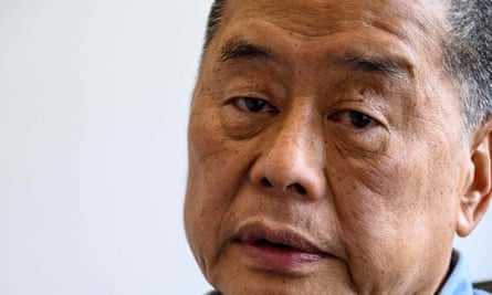 Jimmy Lai se enfrenta a cadena perpetua si es declarado culpable en virtud de una ley de seguridad nacional impuesta por el gobernante Partido Comunista en la ex colonia británica.