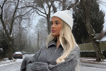 Molly Mae, embarazada, avergonzada de estar afuera en la nieve semanas antes del parto