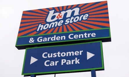 B&M pagará un dividendo especial de 200 millones de libras esterlinas a los accionistas.