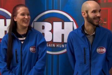 La pareja de Bargain Hunt está aturdida por una extraña brújula de cristal, pero el desastre les espera.