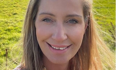 Nicola Bulley, de 45 años, fue vista por última vez la mañana del 27 de enero paseando a su perro por un sendero junto al río Wyre cerca de St Michael's en Wyre, Lancashire.