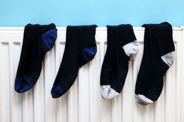 Soy un experto en interiores: nunca seque la ropa en los radiadores y mis consejos para evitar la humedad