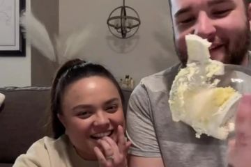 Revelación de género de pareja arruinada por error de panadería... pero la respuesta estaba ahí