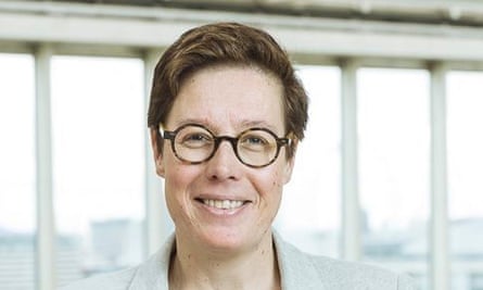 Cathryn Ross, ex jefa de Ofwat, ahora es directora ejecutiva adjunta interina de Thames Water