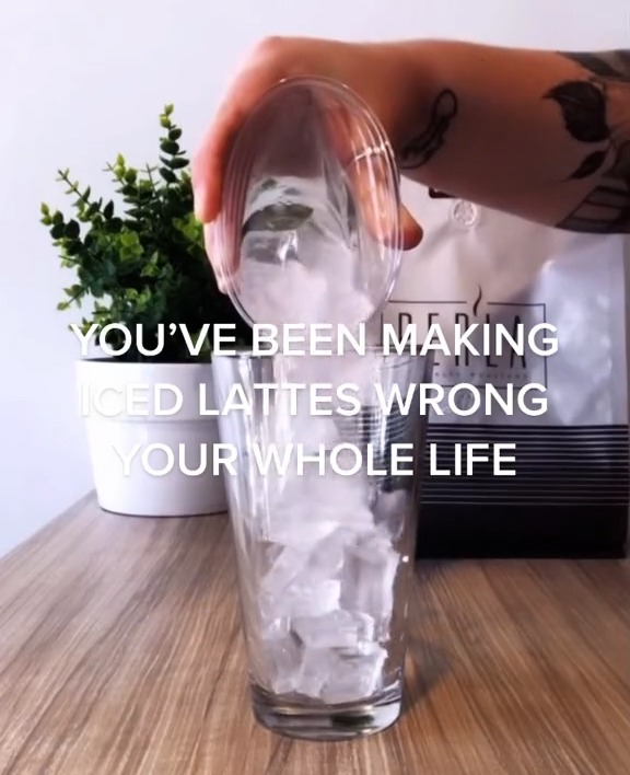 Un experto en café ha revelado que la mayoría de las personas han hecho mal café con leche durante toda su vida.